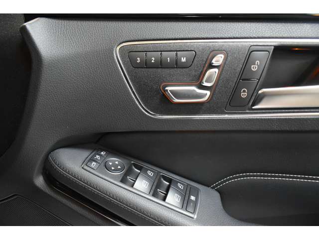 メルセデスベンツ Ｅクラス Ｅ４００　アバンギャルド H27年 (関東) 99