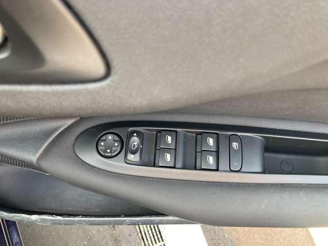 シトロエン Ｃ４ フィール ブルーＨＤＩ ディーゼルターボ H29年 (東北) 99