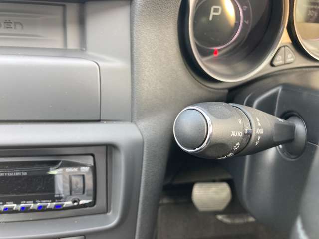 シトロエン Ｃ４ フィール ブルーＨＤＩ ディーゼルターボ H29年 (東北) 99