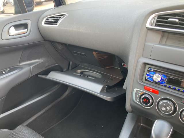 シトロエン Ｃ４ フィール ブルーＨＤＩ ディーゼルターボ H29年 (東北) 99