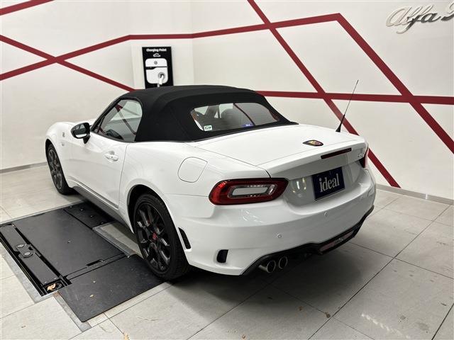 アバルト １２４　スパイダー １．４ H28年 (東北) 99