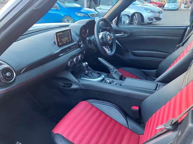 アバルト １２４　スパイダー １．４ H28年 (東北) 99