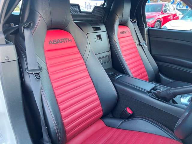 アバルト １２４　スパイダー １．４ H28年 (東北) 99