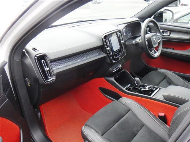 ボルボ ＸＣ４０ Ｂ４ ＡＷＤ Ｒデザイン ４ＷＤ R3年 (東北) 99