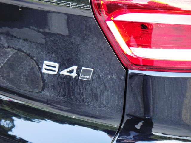 ボルボ ＸＣ４０ Ｂ４ ＡＷＤ Ｒデザイン ４ＷＤ R3年 (東北) 99