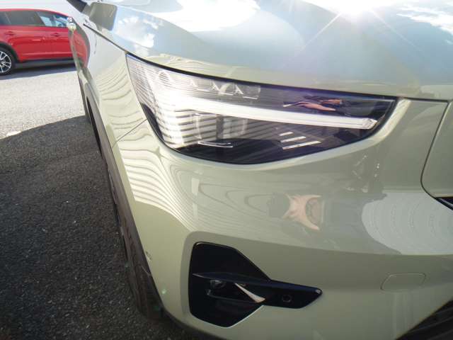 ボルボ ＸＣ４０リチャージ アルティメット シングルモーター R5年 (東北) 99