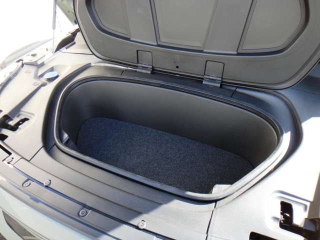 ボルボ ＸＣ４０リチャージ アルティメット シングルモーター R5年 (東北) 99