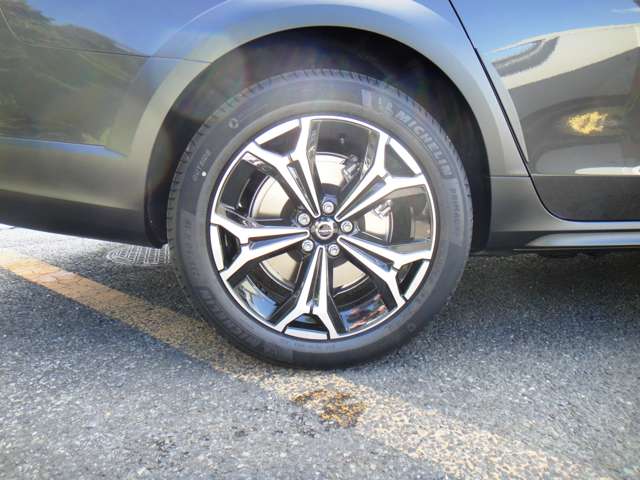 ボルボ Ｖ９０クロスカントリー アルティメット Ｂ５ ＡＷＤ ４ＷＤ R5年 (東北) 99