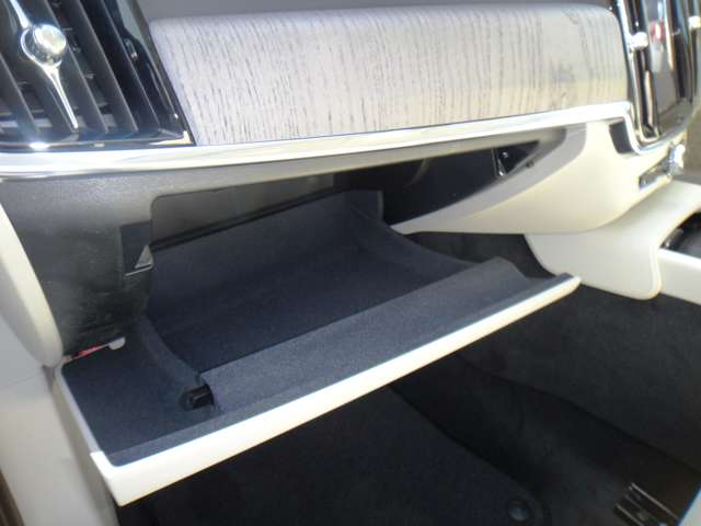 ボルボ Ｖ９０クロスカントリー アルティメット Ｂ５ ＡＷＤ ４ＷＤ R5年 (東北) 99