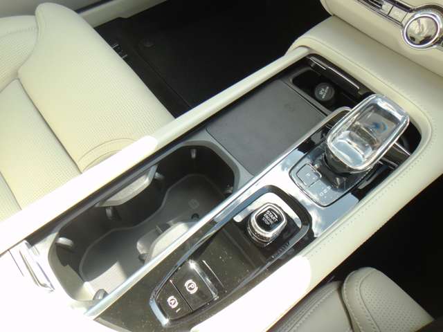 ボルボ Ｖ９０クロスカントリー アルティメット Ｂ５ ＡＷＤ ４ＷＤ R5年 (東北) 99