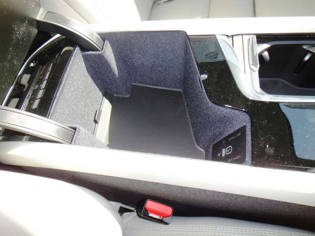 ボルボ Ｖ９０クロスカントリー アルティメット Ｂ５ ＡＷＤ ４ＷＤ R5年 (東北) 99