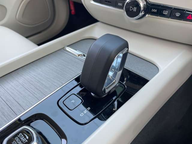 ボルボ Ｖ６０ プラス　Ｂ４ R6年 (東北) 99