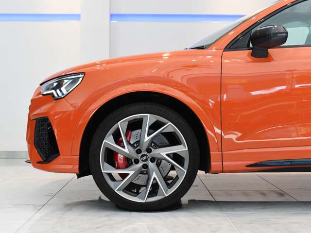 アウディ ＲＳ　Ｑ３ ２．５ ４ＷＤ R3年 (関東) 99