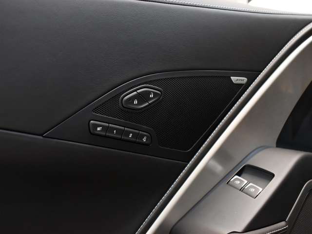 シボレー コルベット Ｚ０６ H28年 (関東) 99