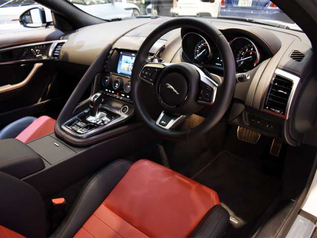 ジャガー Ｆタイプ Ｒ ５．０Ｌ Ｐ５５０ ＡＷＤ H30年 (関東) 99