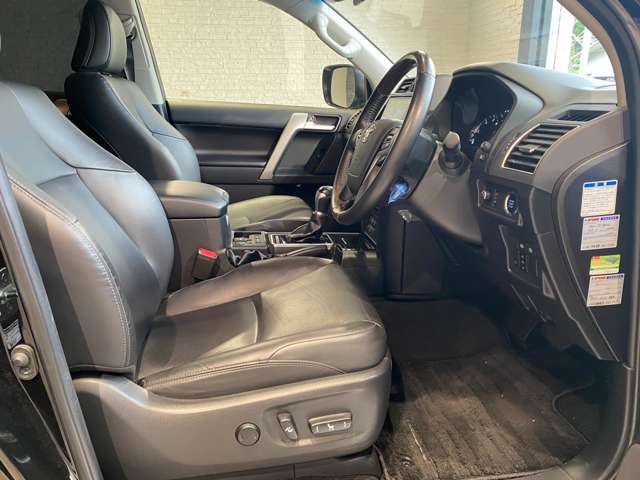 トヨタ ランドクルーザープラド ２．８ ＴＸ Ｌパッケージ ブラック エディション ディーゼルターボ ４ＷＤ R2年 (九州・沖縄) 99