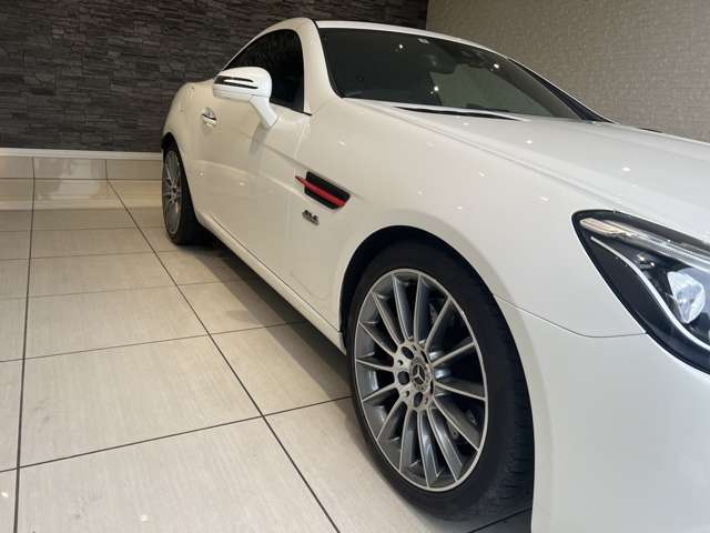 メルセデスベンツ ＳＬＣクラス １８０ スポーツ レッドアート エディション H29年 (九州・沖縄) 99