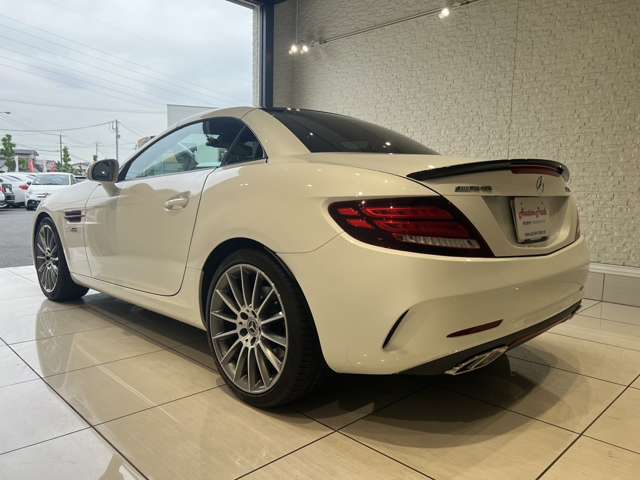 メルセデスベンツ ＳＬＣクラス １８０ スポーツ レッドアート エディション H29年 (九州・沖縄) 99