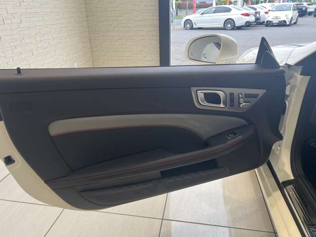 メルセデスベンツ ＳＬＣクラス １８０ スポーツ レッドアート エディション H29年 (九州・沖縄) 99