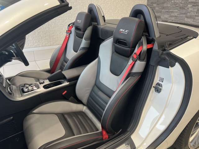 メルセデスベンツ ＳＬＣクラス １８０ スポーツ レッドアート エディション H29年 (九州・沖縄) 99