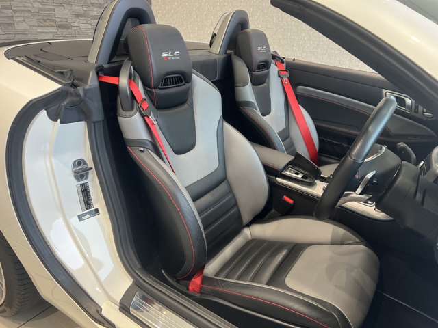 メルセデスベンツ ＳＬＣクラス １８０ スポーツ レッドアート エディション H29年 (九州・沖縄) 99