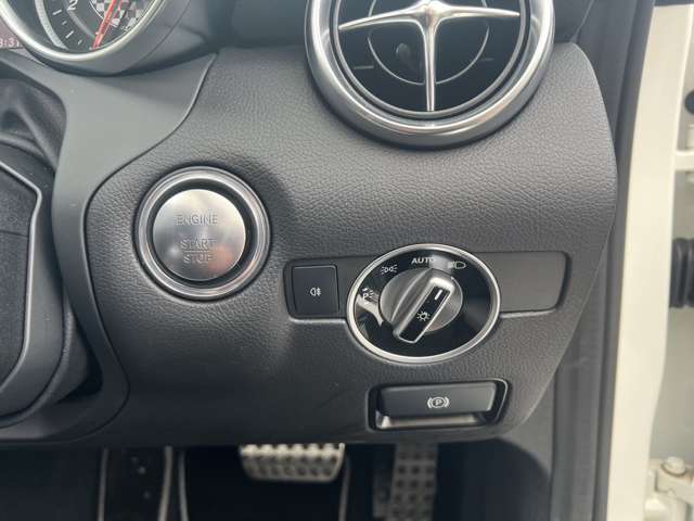 メルセデスベンツ ＳＬＣクラス １８０ スポーツ レッドアート エディション H29年 (九州・沖縄) 99