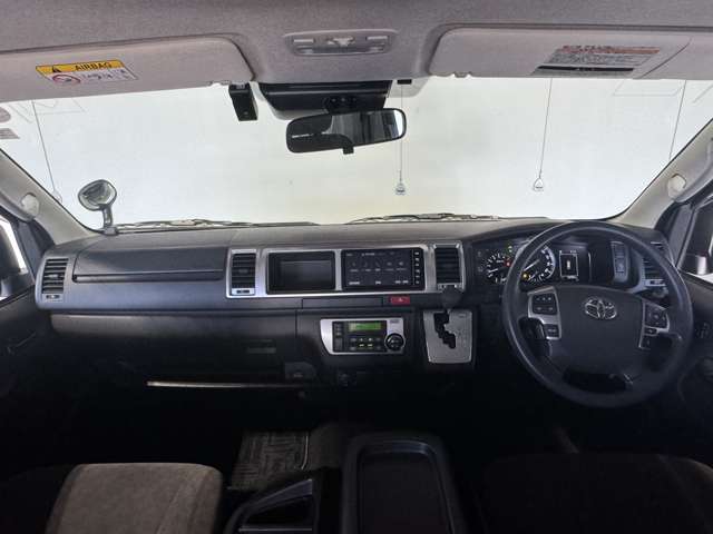 トヨタ ハイエースワゴン ２．７ ＧＬ ロング ミドルルーフ ４ＷＤ R4年 (東北) 99