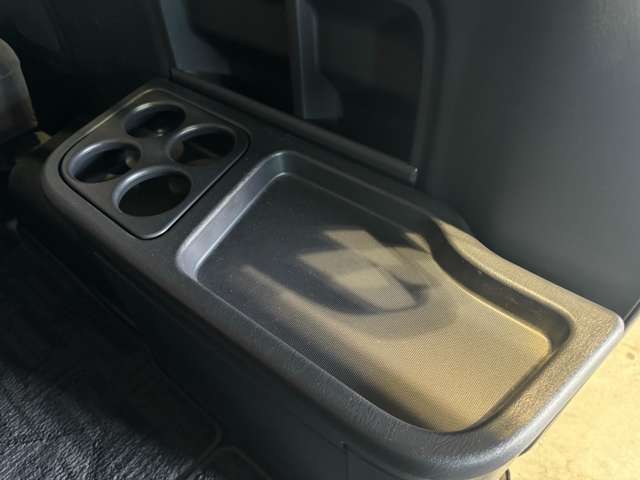 トヨタ ハイエースワゴン ２．７ ＧＬ ロング ミドルルーフ ４ＷＤ R4年 (東北) 99