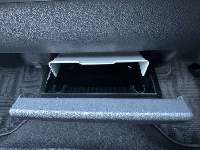 トヨタ ハイエースワゴン ２．７ ＧＬ ロング ミドルルーフ ４ＷＤ R4年 (東北) 99