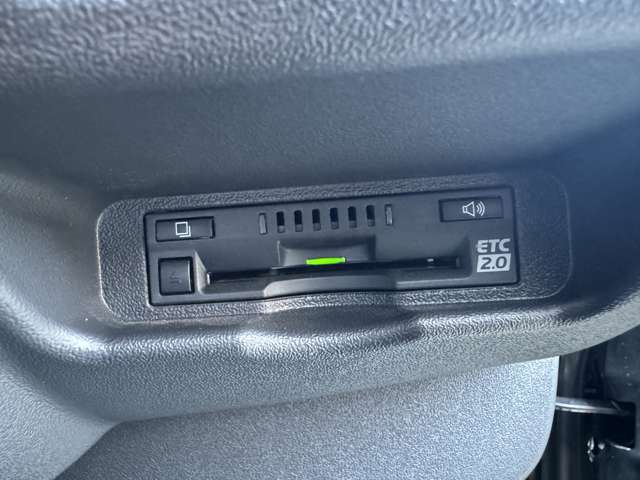 トヨタ ハイエースワゴン ２．７ ＧＬ ロング ミドルルーフ ４ＷＤ R4年 (東北) 99