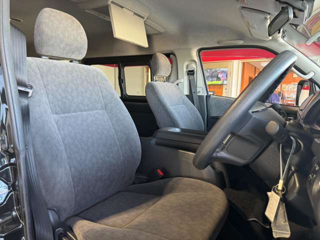 トヨタ ハイエースワゴン ２．７ ＧＬ ロング ミドルルーフ ４ＷＤ R4年 (東北) 99