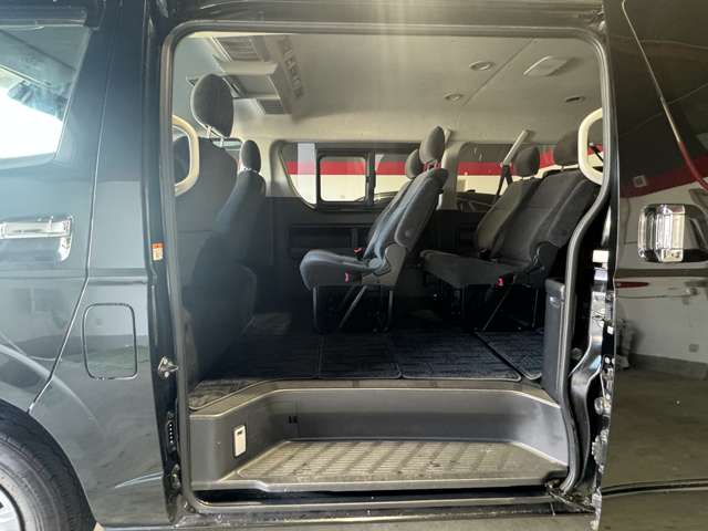 トヨタ ハイエースワゴン ２．７ ＧＬ ロング ミドルルーフ ４ＷＤ R4年 (東北) 99