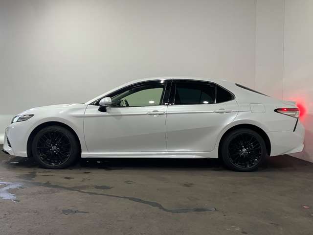 トヨタ カムリ ２．５ ＷＳ ブラック エディション Ｅ－ＦＯＵＲ ４ＷＤ R2年 (北海道) 99