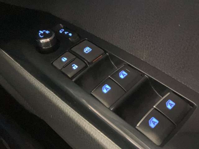 トヨタ カムリ ２．５ ＷＳ ブラック エディション Ｅ－ＦＯＵＲ ４ＷＤ R2年 (北海道) 99