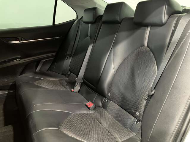 トヨタ カムリ ２．５ ＷＳ ブラック エディション Ｅ－ＦＯＵＲ ４ＷＤ R2年 (北海道) 99