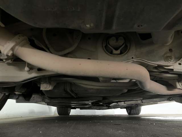 トヨタ カムリ ２．５ ＷＳ ブラック エディション Ｅ－ＦＯＵＲ ４ＷＤ R2年 (北海道) 99