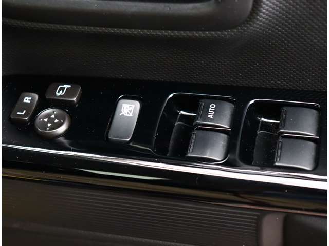 スズキ スペーシア ６６０ カスタム ハイブリッド ＸＳ R3年 (関東) 99