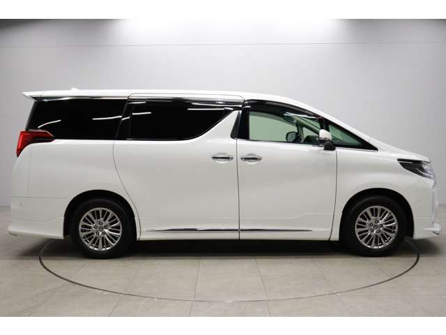 トヨタ アルファード　ハイブリッド ハイブリッド ２．５ ＳＲ Ｃパッケージ Ｅ－ＦＯＵＲ ４ＷＤ R5年 (東海) 99