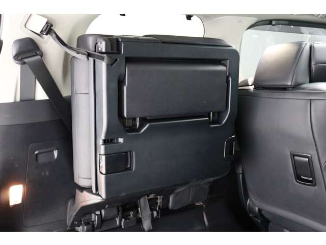 トヨタ アルファード　ハイブリッド ハイブリッド ２．５ ＳＲ Ｃパッケージ Ｅ－ＦＯＵＲ ４ＷＤ R5年 (東海) 99