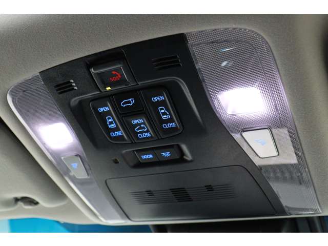 トヨタ アルファード　ハイブリッド ハイブリッド ２．５ ＳＲ Ｃパッケージ Ｅ－ＦＯＵＲ ４ＷＤ R5年 (東海) 99