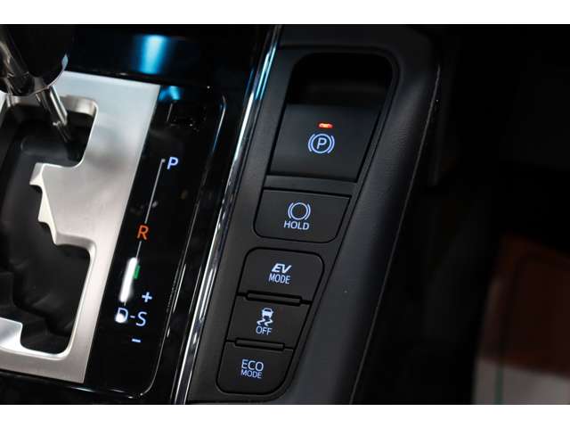 トヨタ アルファード　ハイブリッド ハイブリッド ２．５ ＳＲ Ｃパッケージ Ｅ－ＦＯＵＲ ４ＷＤ R5年 (東海) 99