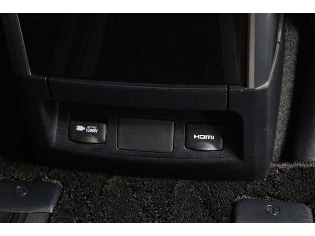 トヨタ アルファード　ハイブリッド ハイブリッド ２．５ ＳＲ Ｃパッケージ Ｅ－ＦＯＵＲ ４ＷＤ R5年 (東海) 99