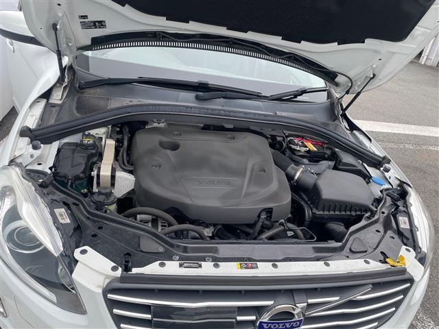 ボルボ ＸＣ６０ Ｄ４　クラシック H29年 (東北) 99