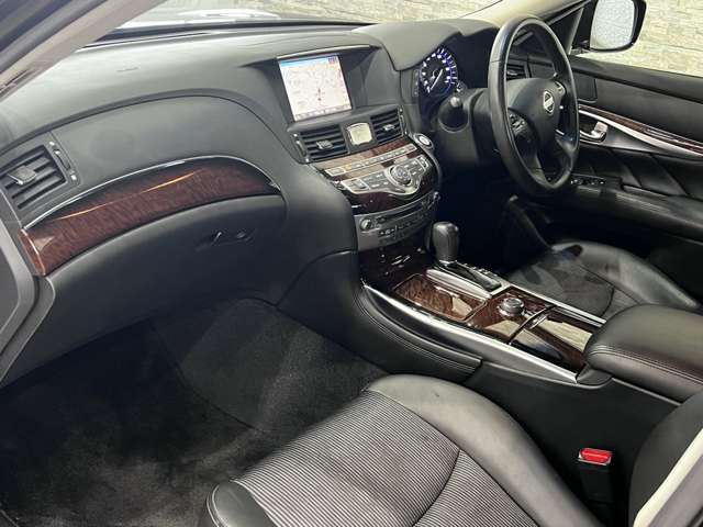 日産 フーガ ２．５ ２５０ＧＴ Ａパッケージ H25年 (関東) 99