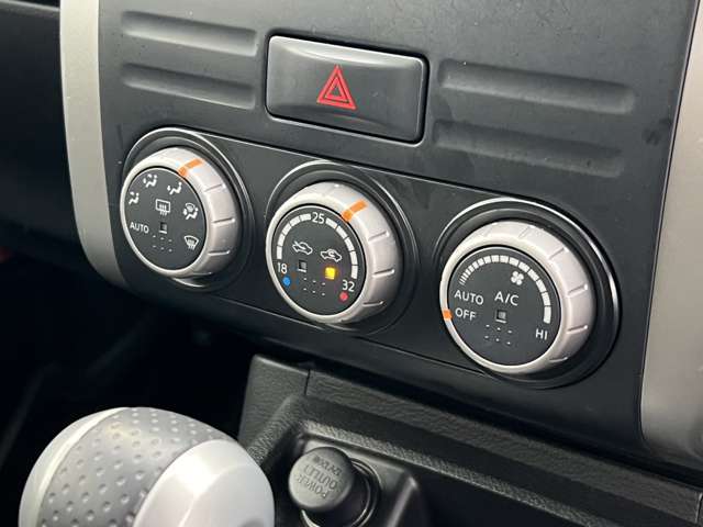 日産 エクストレイル ２．０ ２０Ｘ ４ＷＤ H24年 (関東) 99