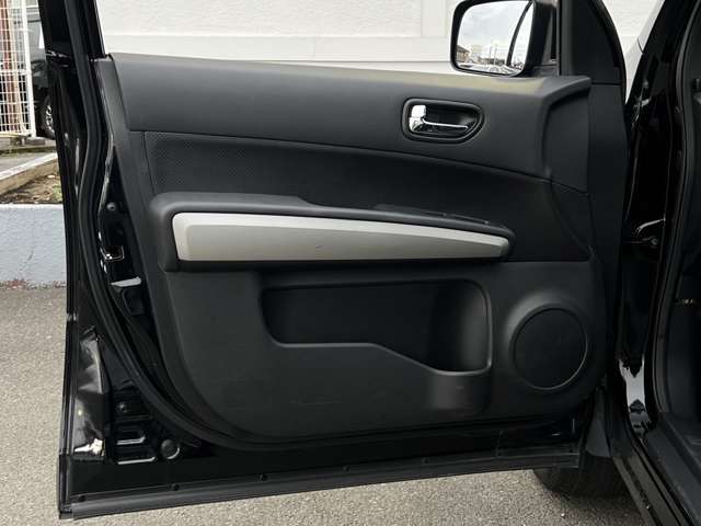 日産 エクストレイル ２．０ ２０Ｘ ４ＷＤ H24年 (関東) 99