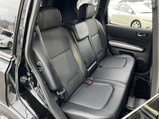 日産 エクストレイル ２．０ ２０Ｘ ４ＷＤ H24年 (関東) 99