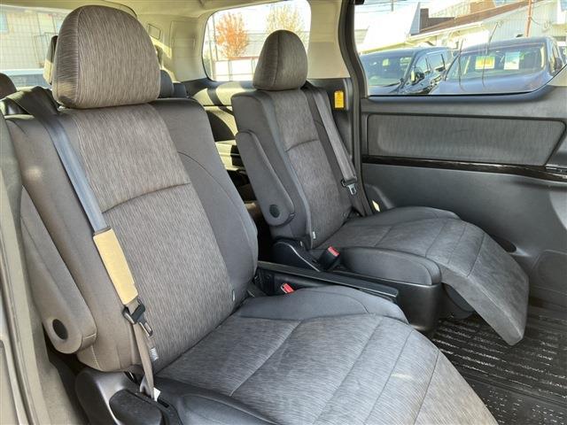 トヨタ アルファード　ハイブリッド ２．４ ＳＲ ４ＷＤ H24年 (関東) 99