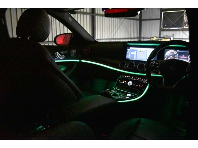 メルセデスＡＭＧ Ｅクラス Ｅ４３ ４マチック ４ＷＤ H29年 (関東) 99