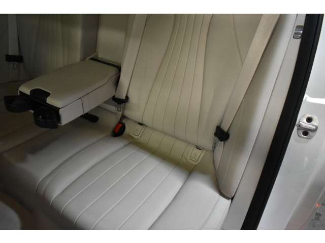 メルセデスベンツ Ｅクラスワゴン Ｅ４５０ ４マチック エクスクルーシブ ４ＷＤ H30年 (関東) 99